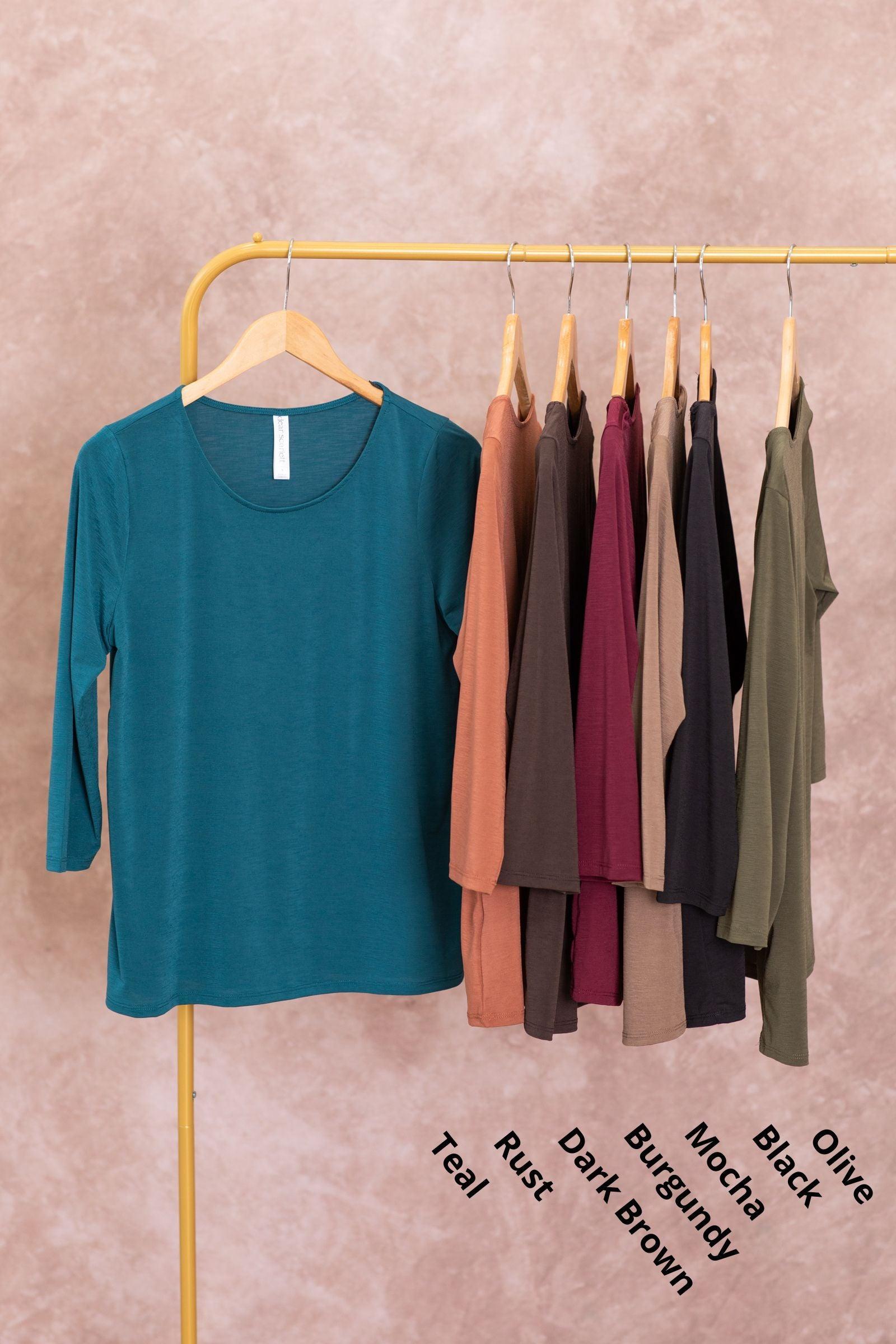 Solid Wrinkle Free 3/4 Sleeve Knit Top Product Image