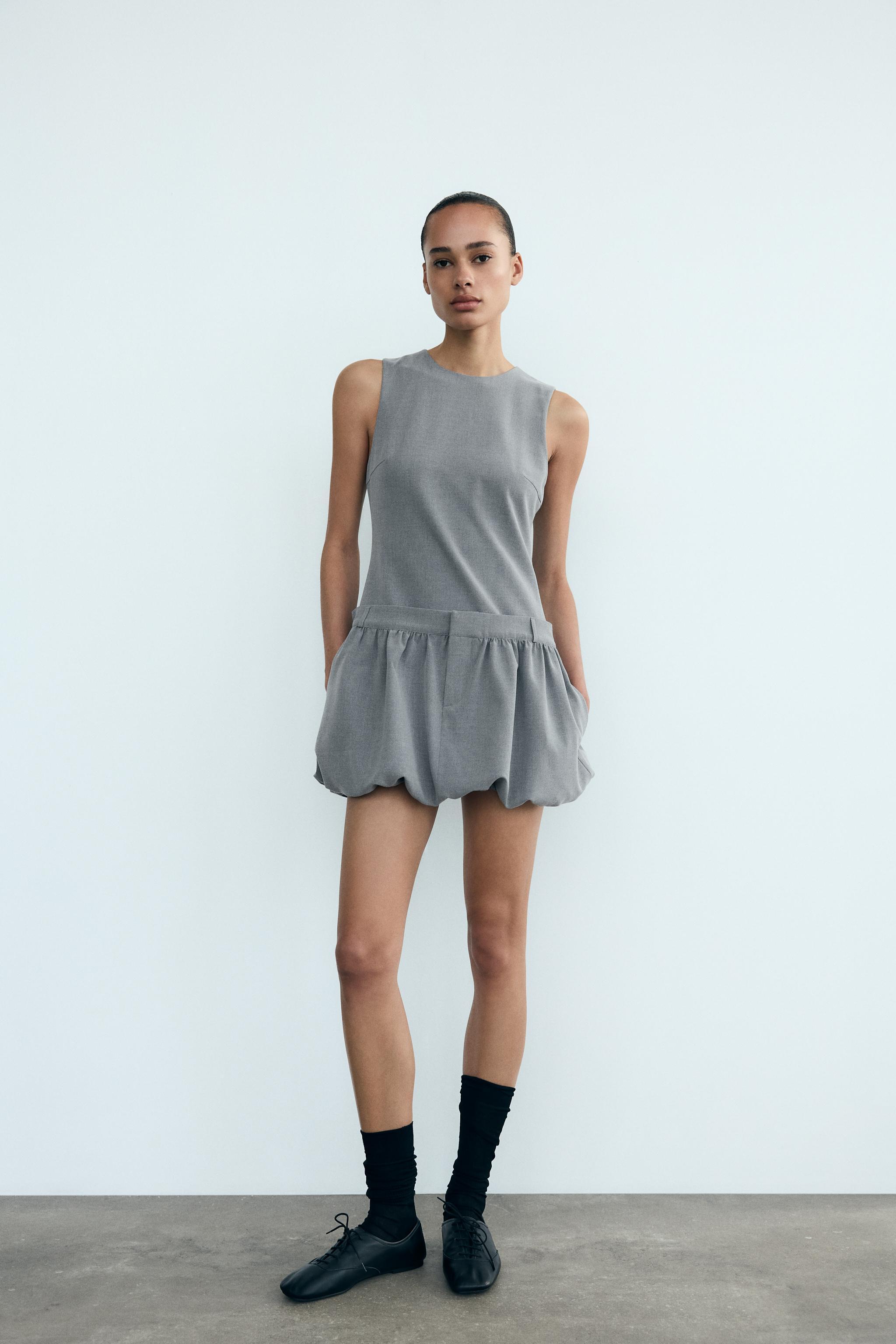 VOLUMINOUS SHORT DRESS Product Image