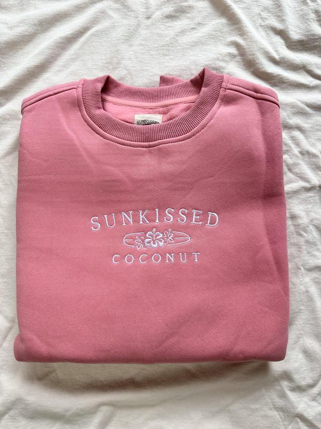 Taylor Ice Cream Pink Embroider Sunkissedcoconut Sweatshirt Product Image