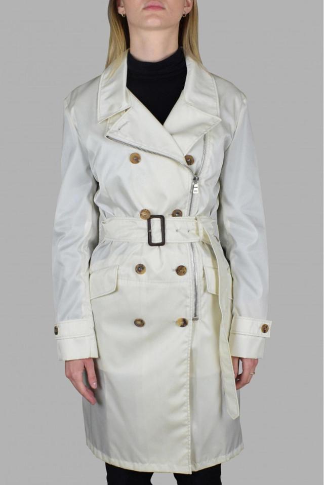 Coat In White Product Image