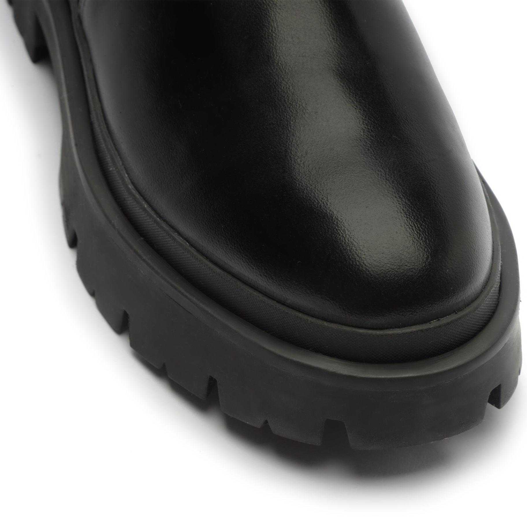 Billie Casual Atanado Leather Bootie Product Image