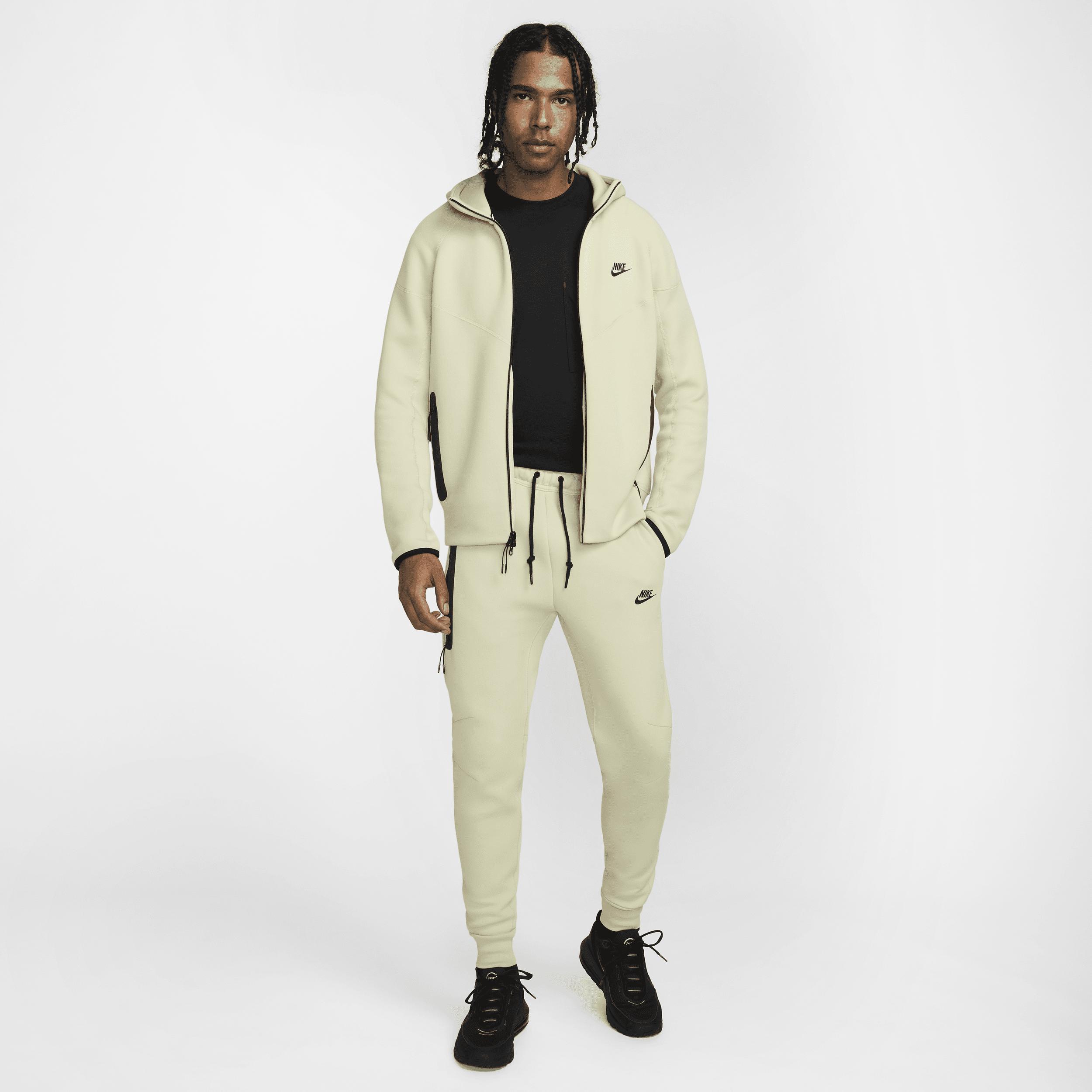 Men's Nike Sportswear Tech Fleece Jogger Pants Product Image