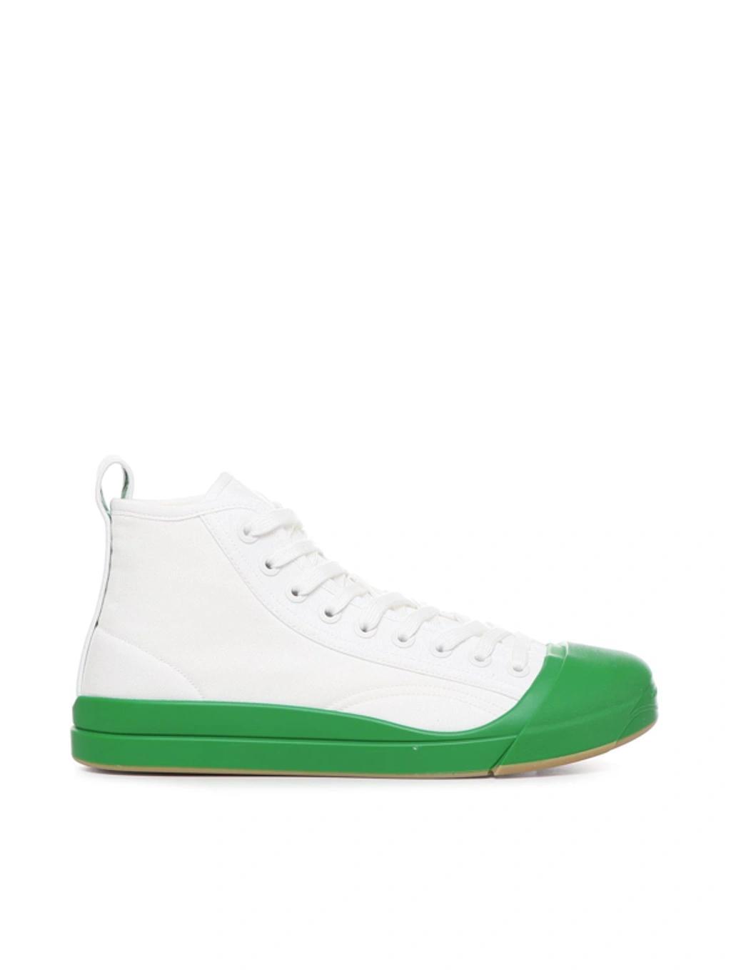 BOTTEGA VENETA Vulcan Low Top Sneaker In White Product Image