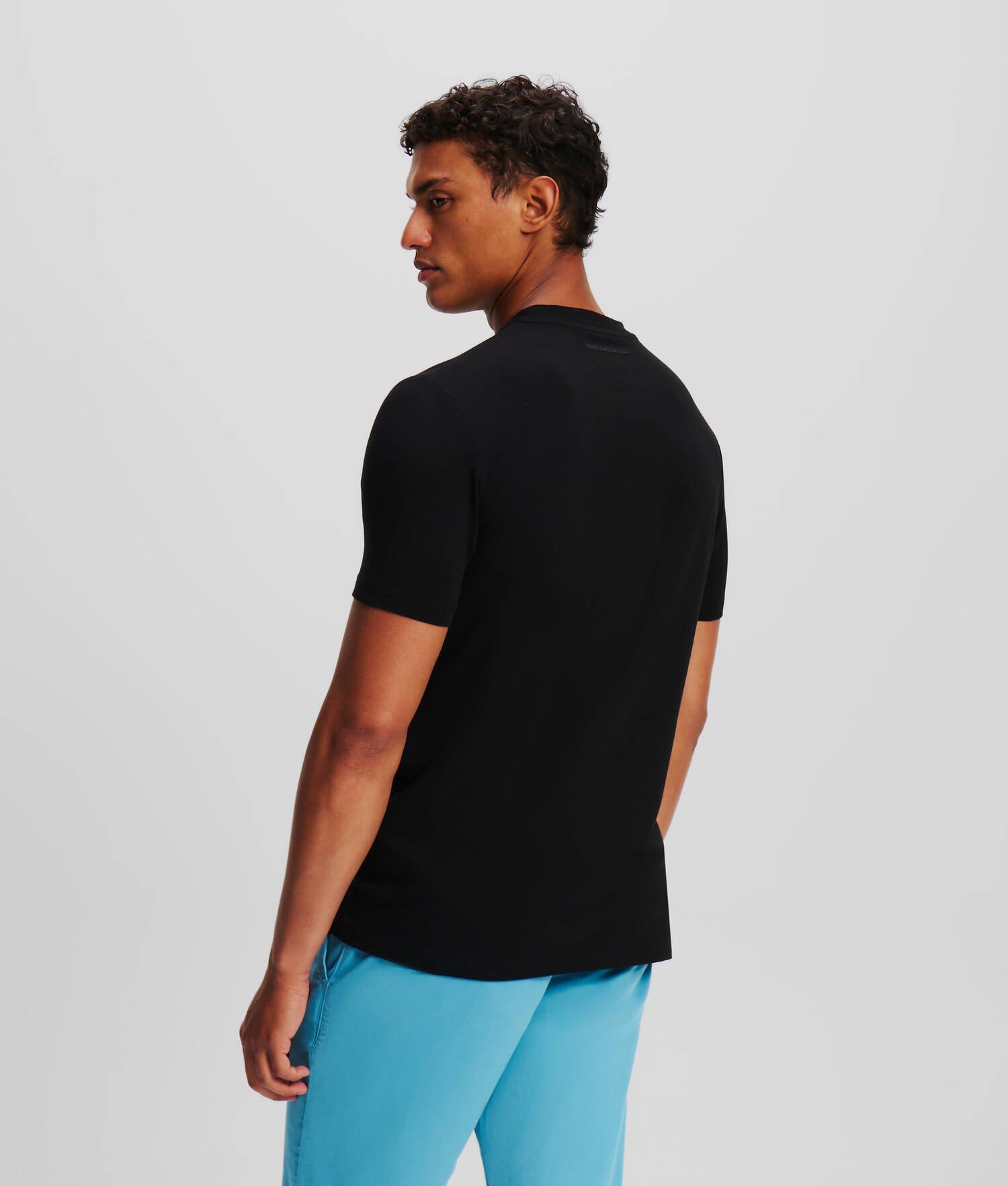 POCKET T-SHIRT Product Image