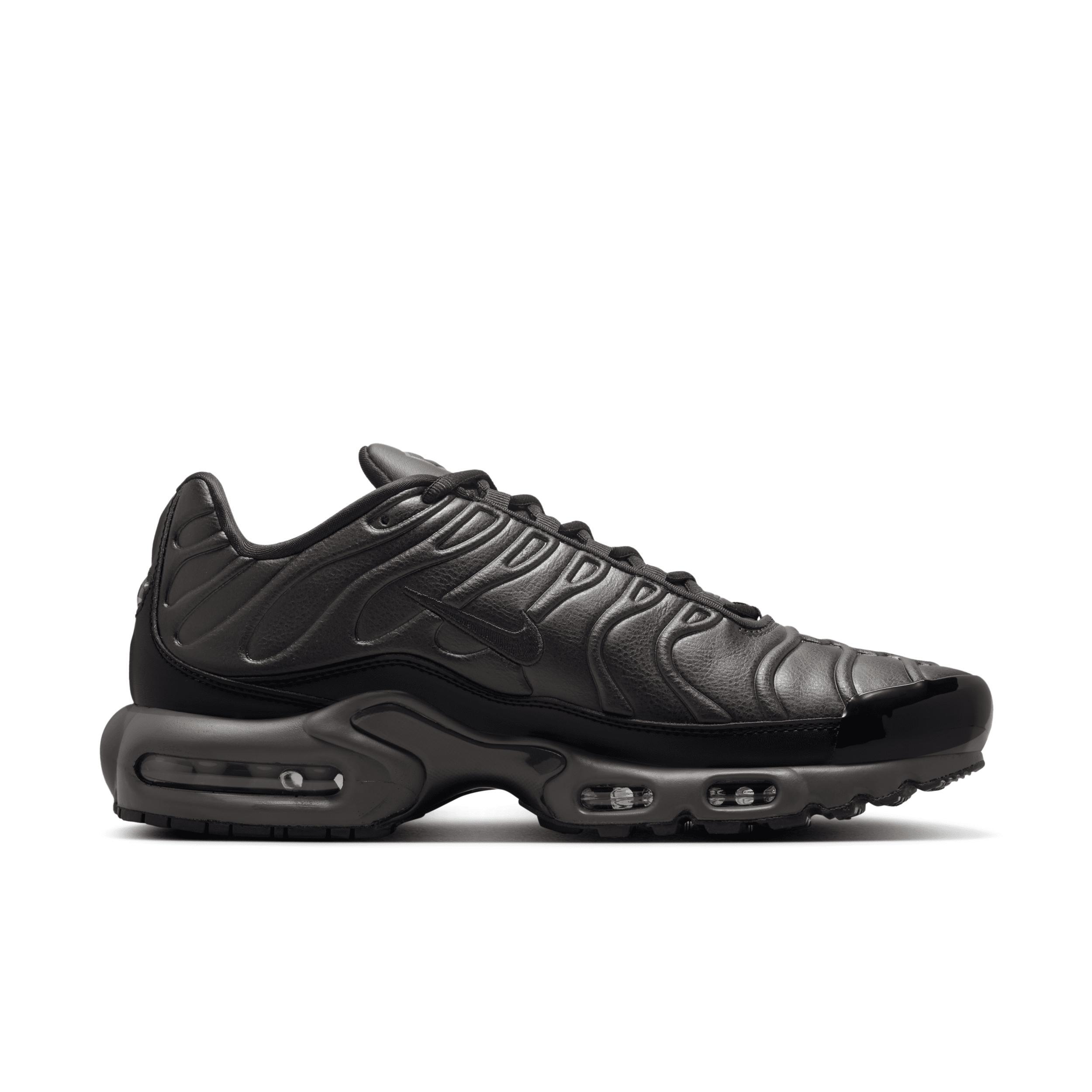 Nike Men's Air Max Plus Premium Shoes Product Image