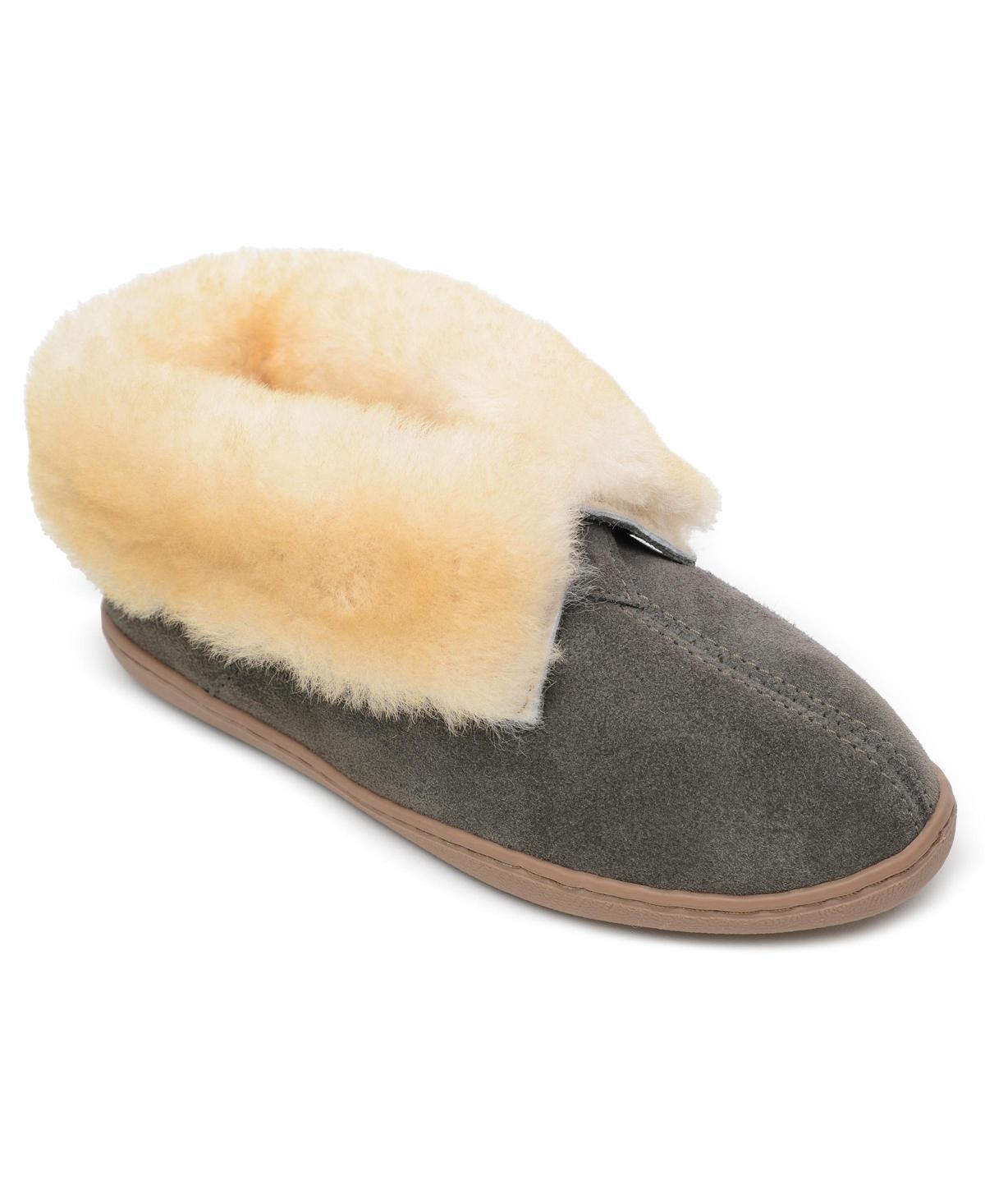 Minnetonka Womens Sheepskin Ankle Boot Slippers Product Image