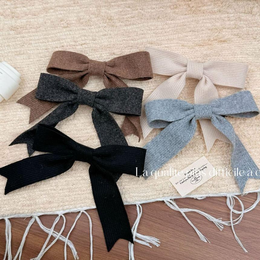 Knitted Bow Hair Clip Product Image