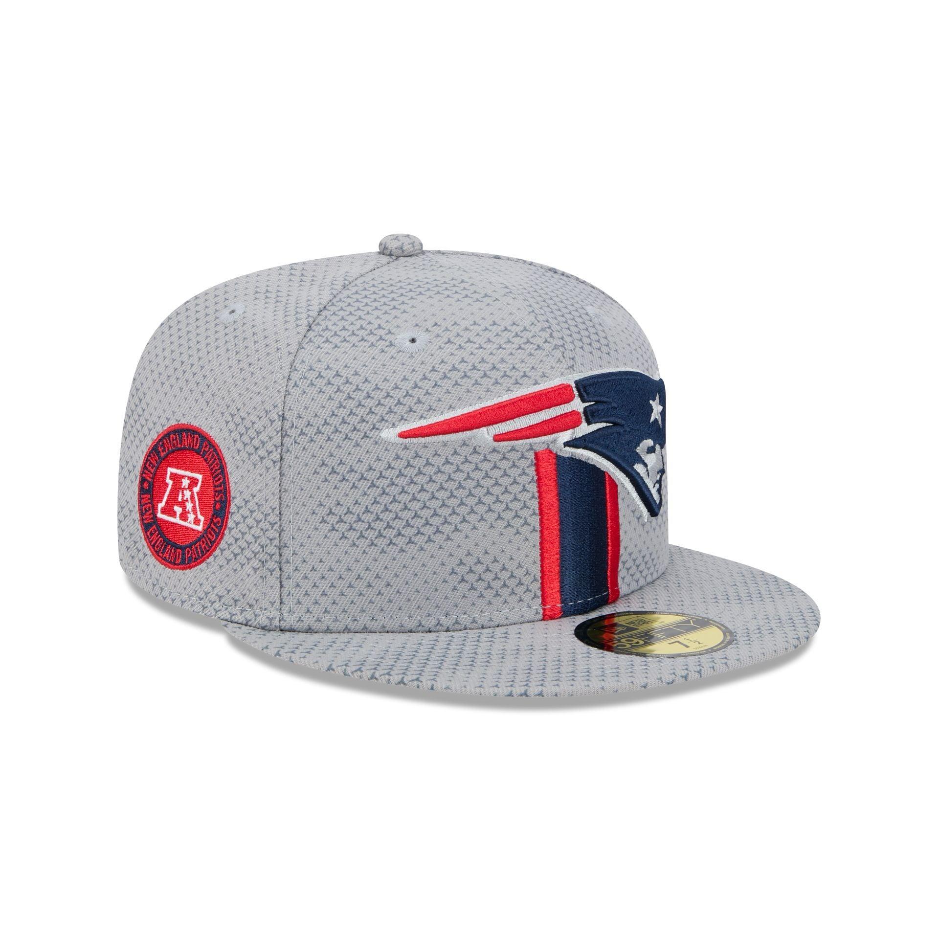 New England Patriots 2024 Sideline Gray 59FIFTY Fitted Hat Male Product Image