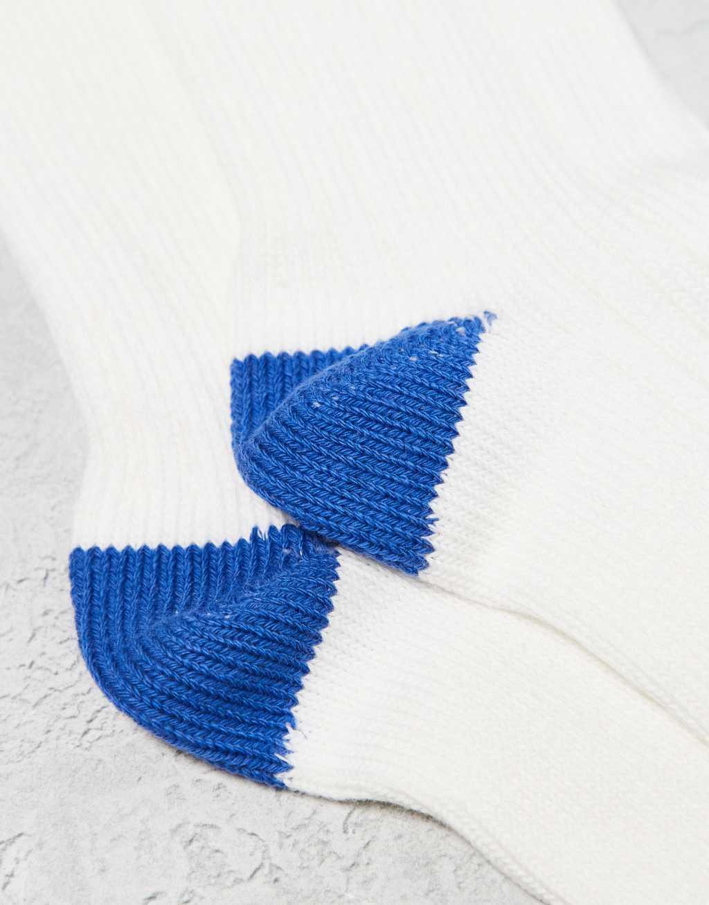 ASOS DESIGN contrast heel socks in white Product Image