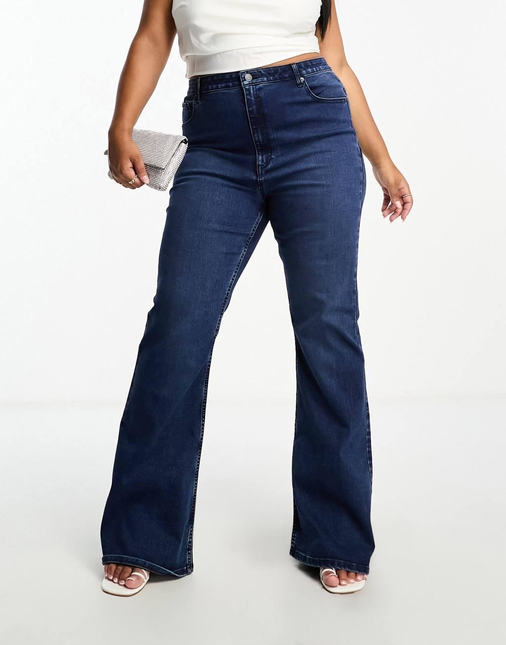 ASOS DESIGN Curve sculpting super stretch flare jeans in dark blue Product Image