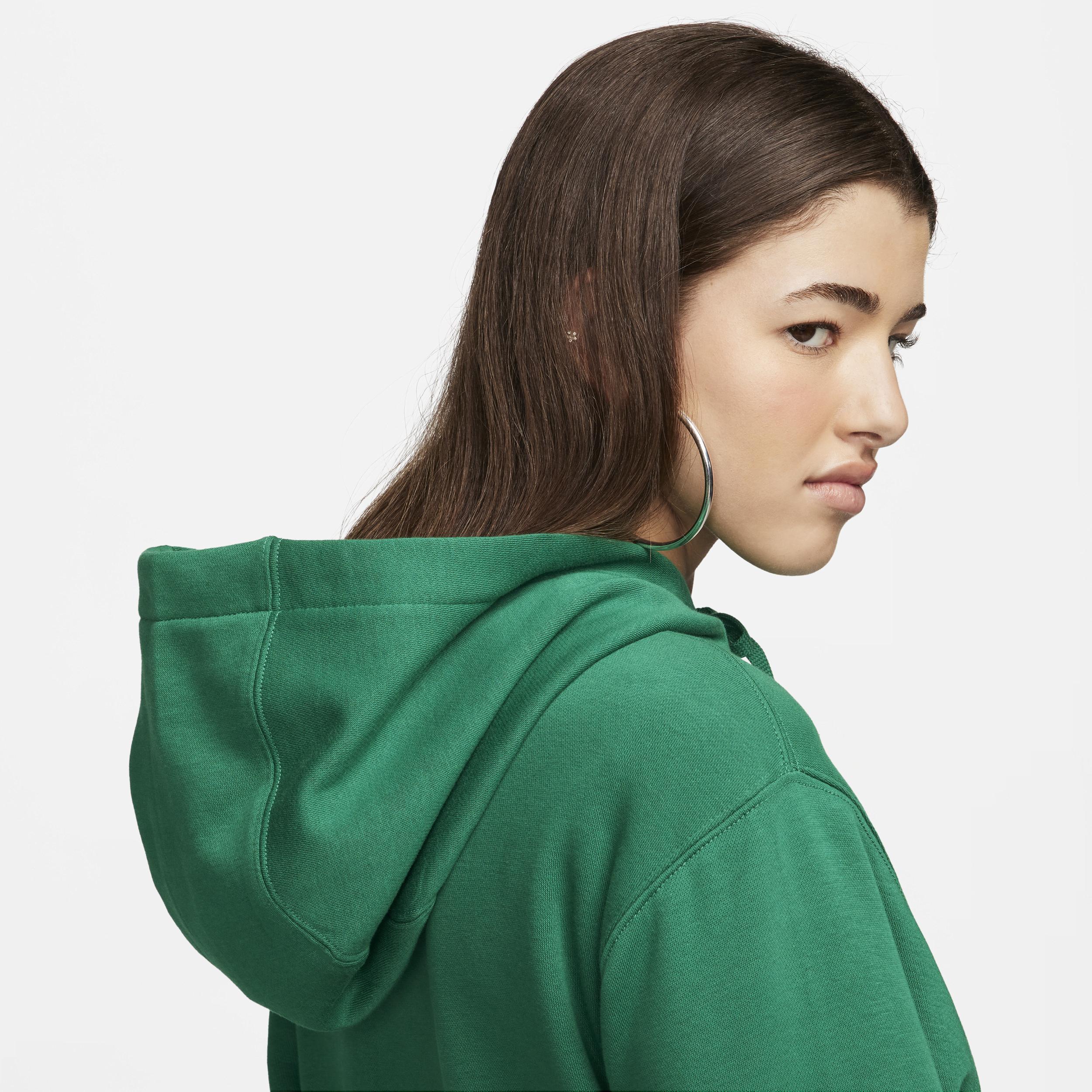 NIKE Club Hoodie In Green-white Product Image