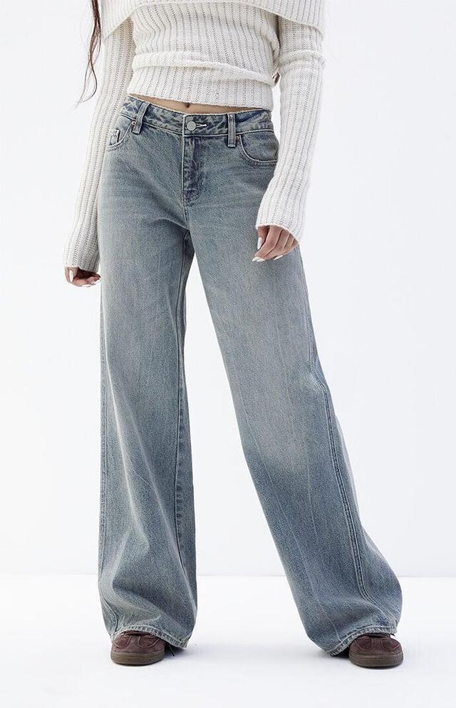 Women's Casey Tint Low Rise Baggy Jeans - Product Image