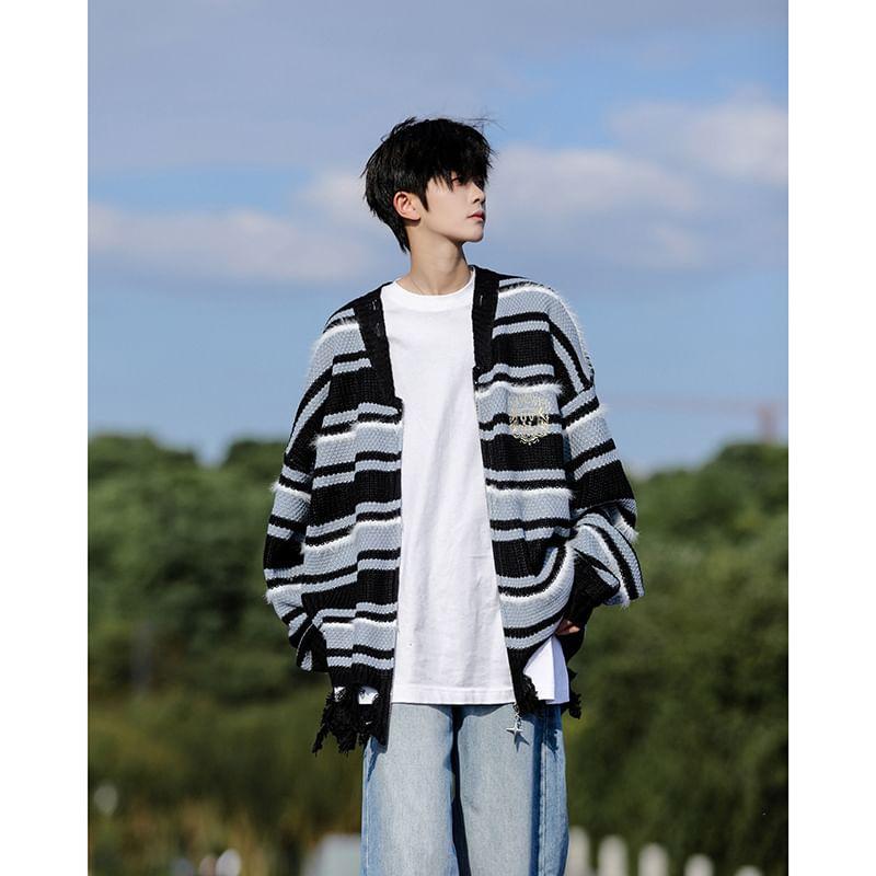 V-Neck Striped Distressed Hem Knitted Zip Cardigan Product Image