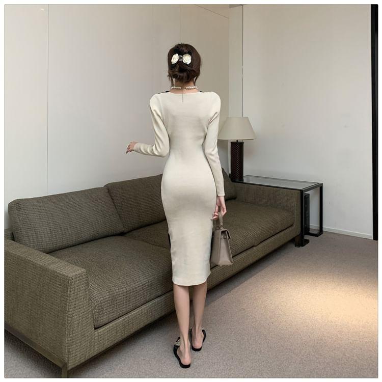 Long-Sleeve Two Tone Midi Sheath Knit Dress Product Image