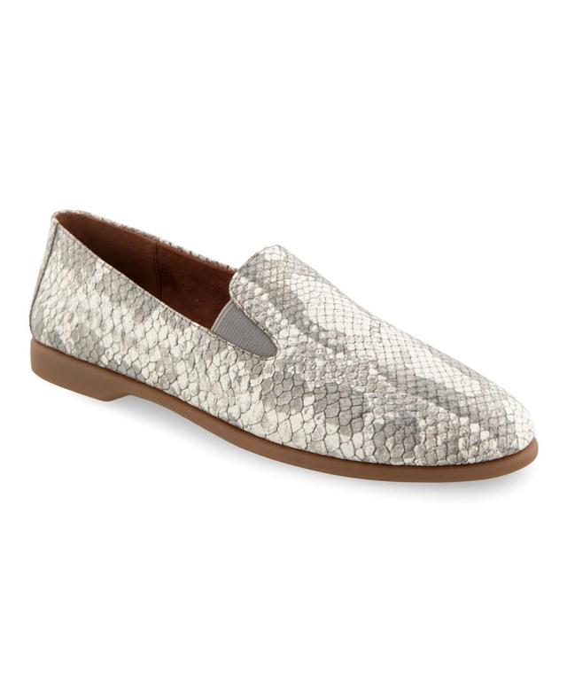 Aerosoles Womens Nuit Almond Toe Loafers Product Image