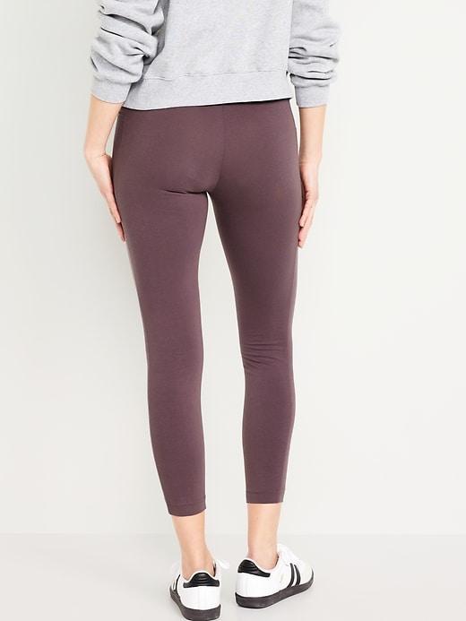 High-Waisted Side Pocket 7/8 Leggings Product Image