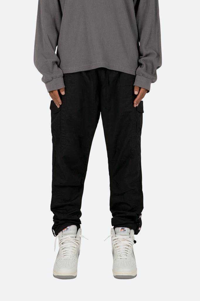 Classic Cargo Pants - Black Product Image