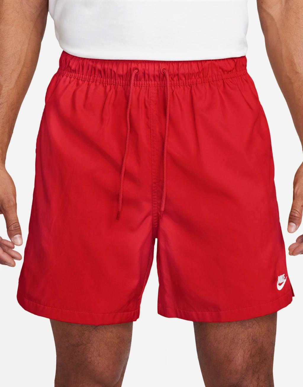 Nike Club shorts in red Product Image