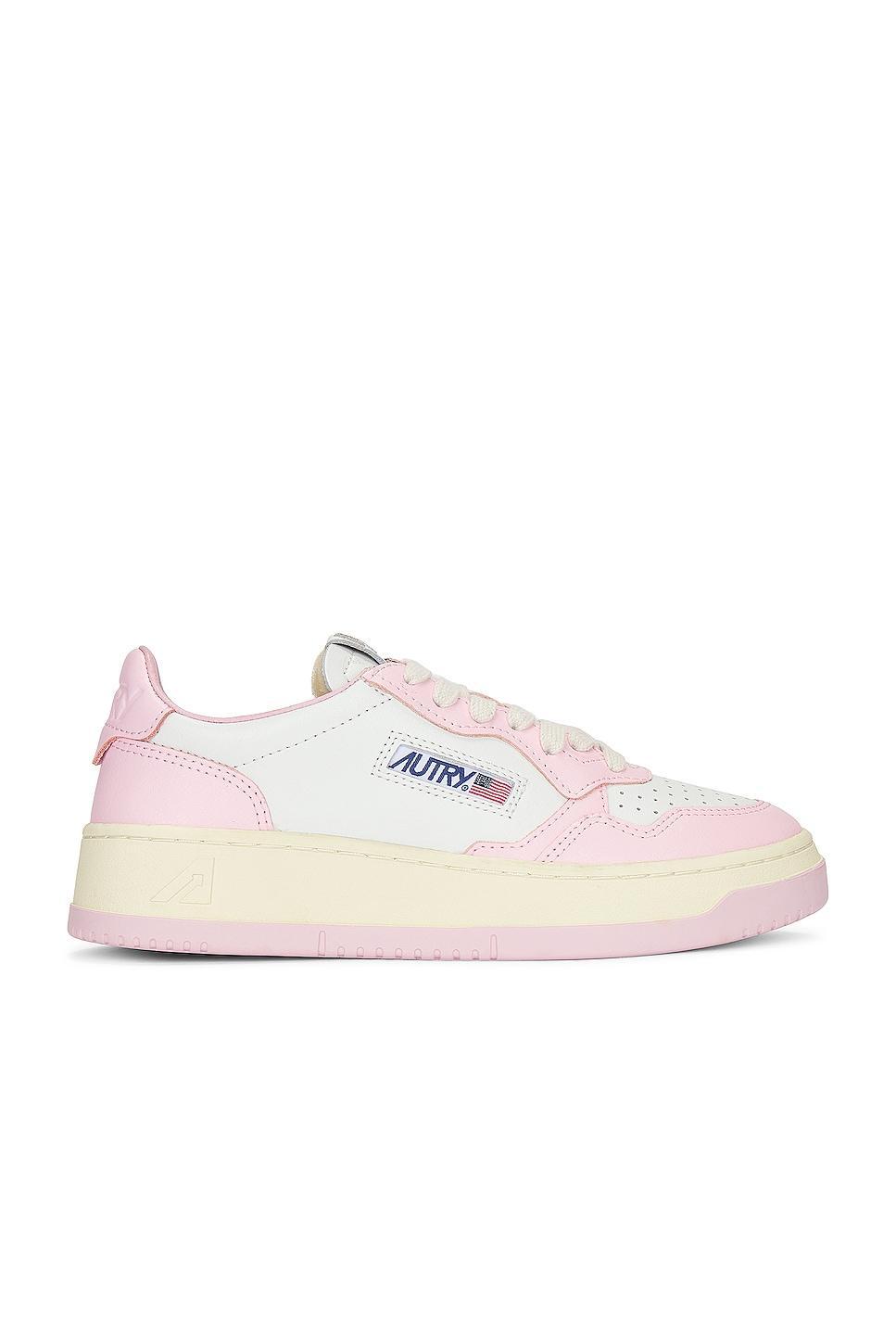 Autry Bicolor Medalist Sneaker in Blush Bride - Pink. Size 39 (also in 37, 40, 41). Product Image