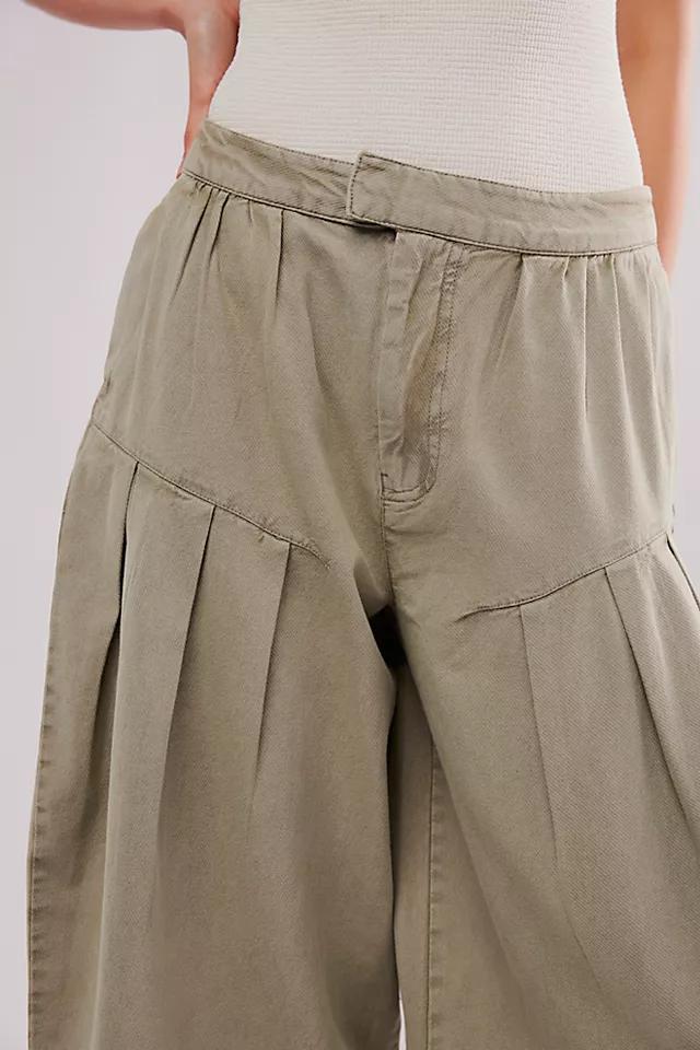 Sarina Pleated Trousers Product Image