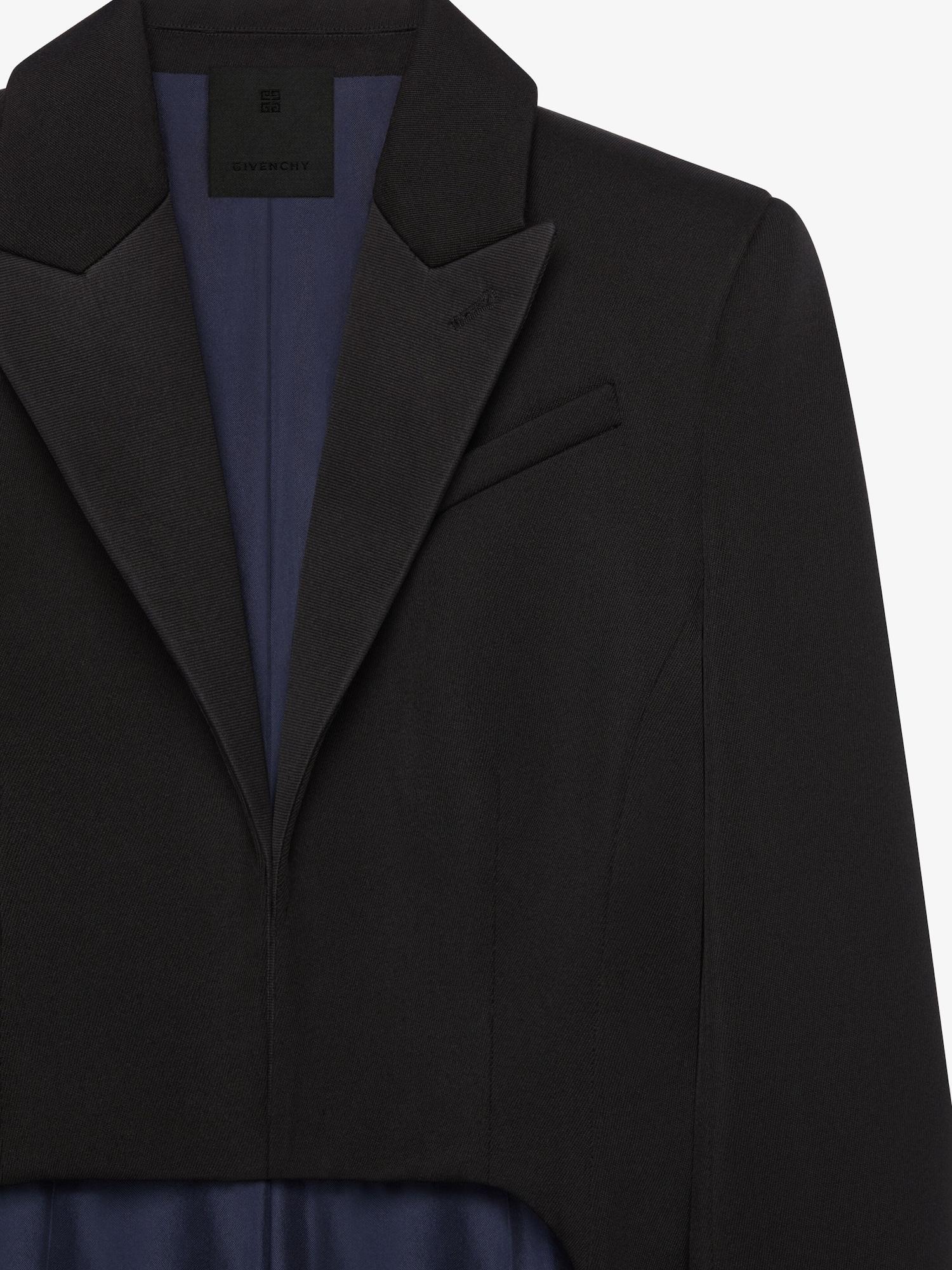 Slim fit tailcoat jacket in wool Product Image