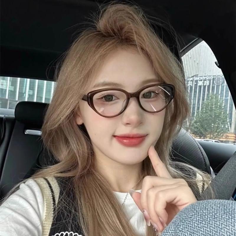 Plain Cat Eye Glasses Product Image