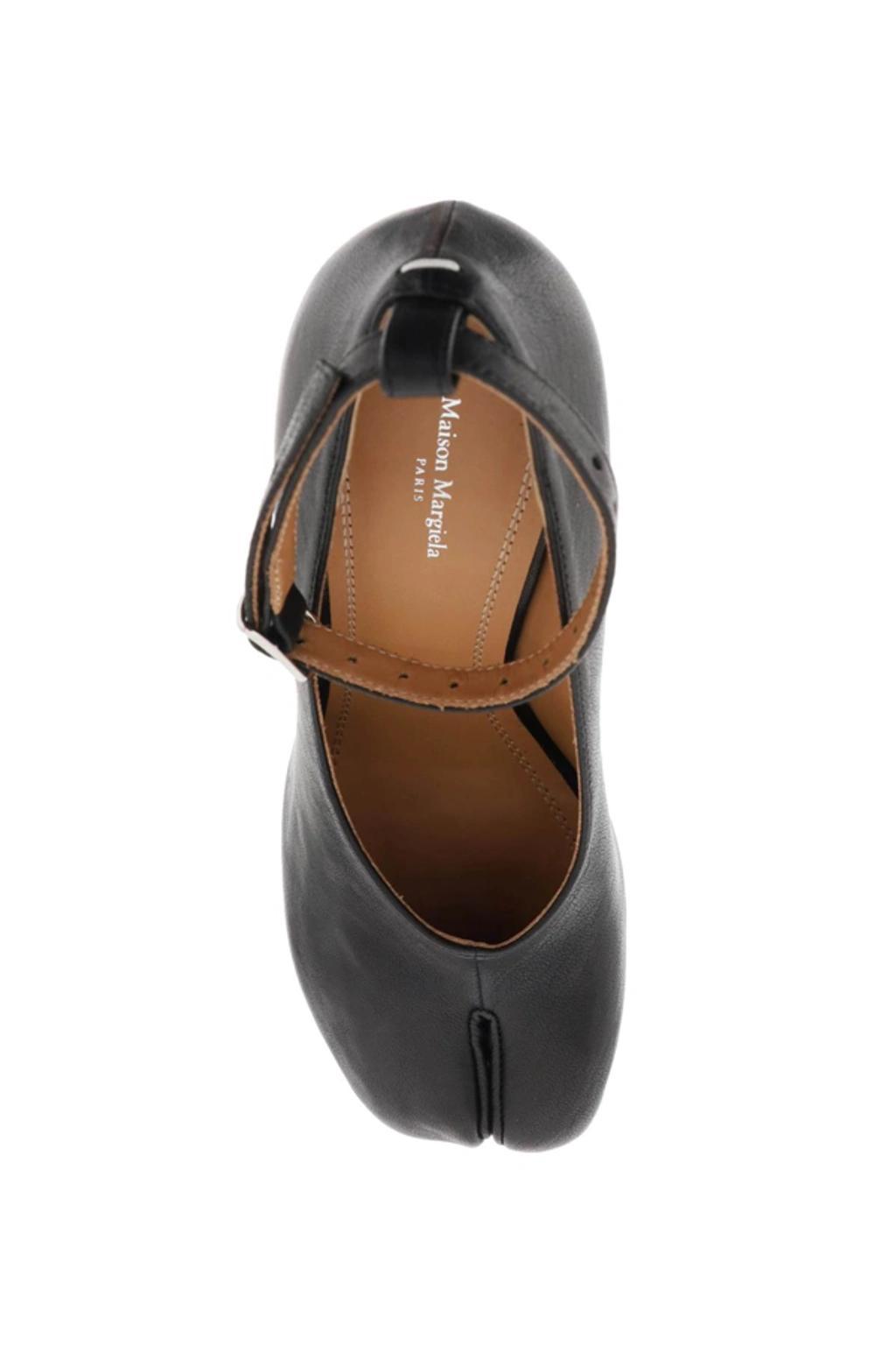 Tabi Mary Jane Pumps In Black Product Image