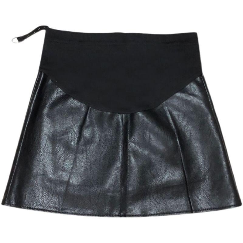 Maternity Elastic Waist Plain Faux Leather Mini A-Line Skirt Product Image