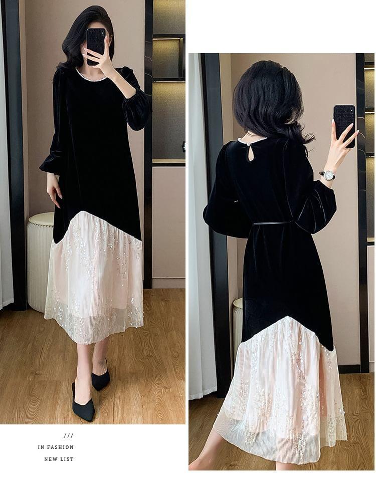 Long-Sleeve Crewneck Velvet Midi A-Line Dress Product Image