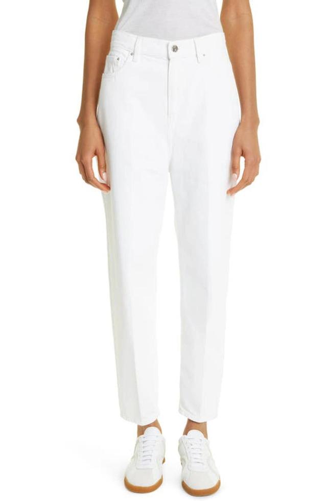 Tapered Jeans In 107 Coated White Product Image