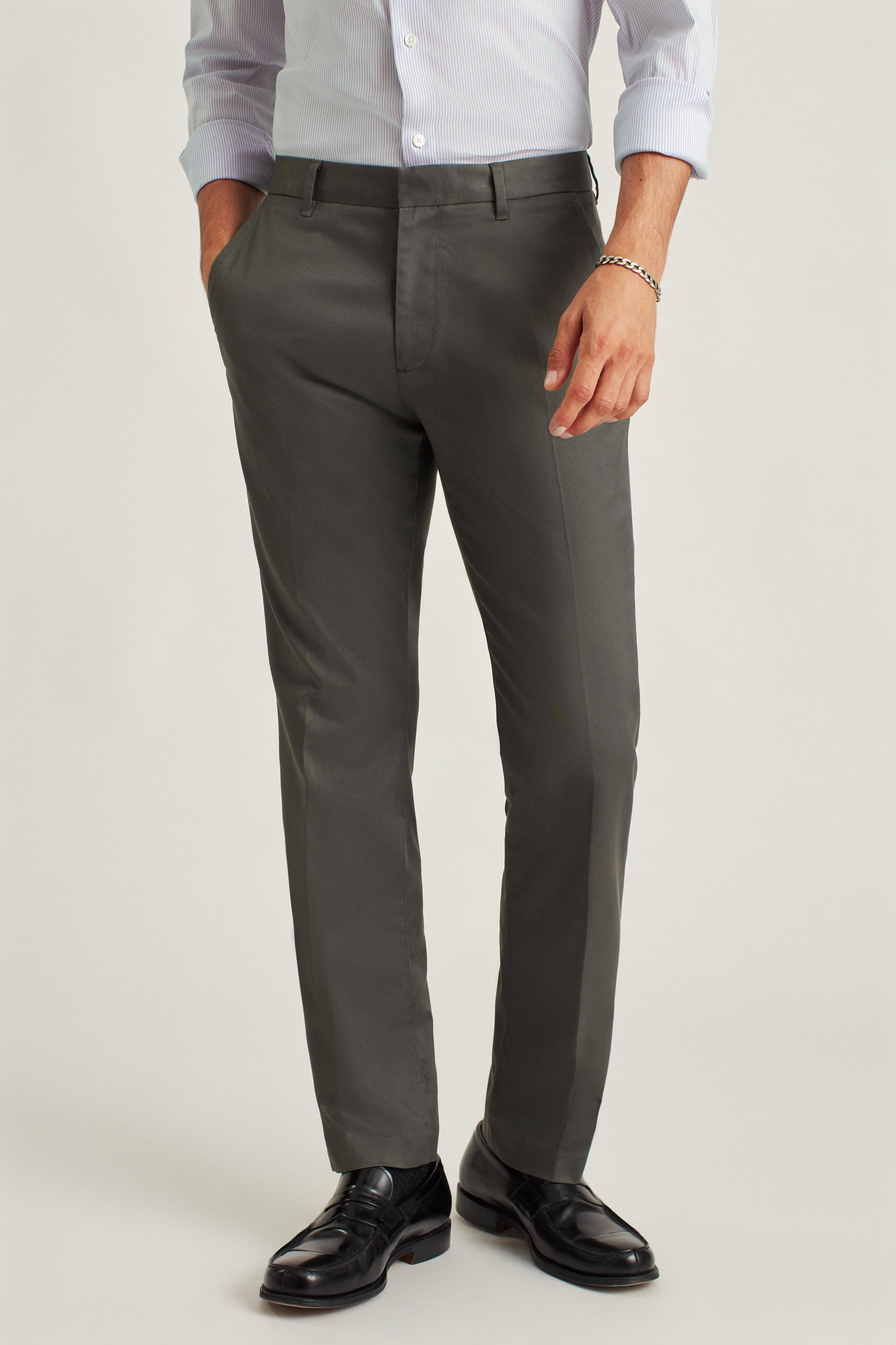 Weekday Warrior Dress Pants Product Image