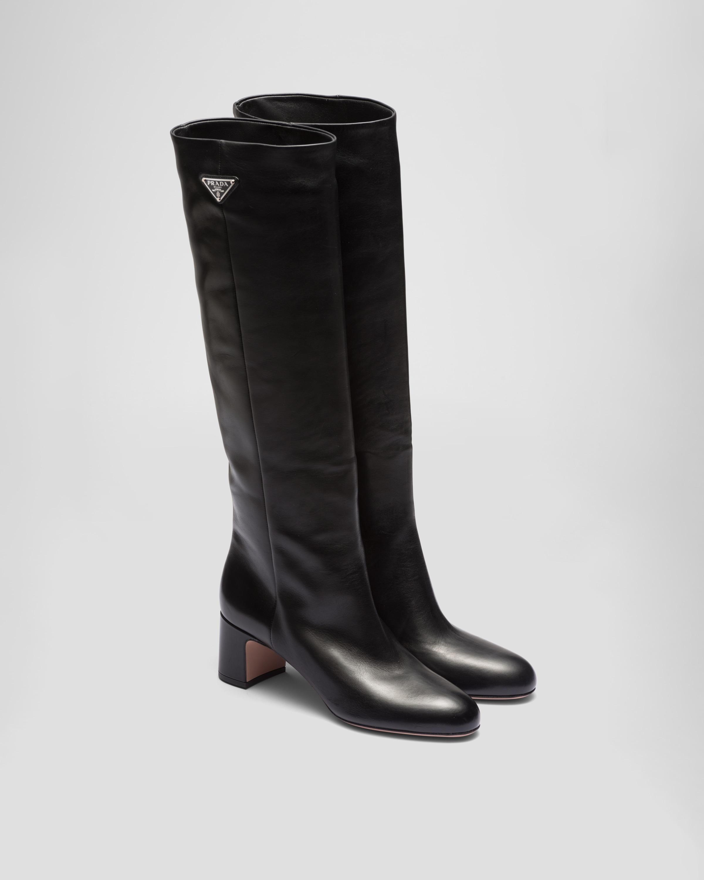 Leather boots Product Image