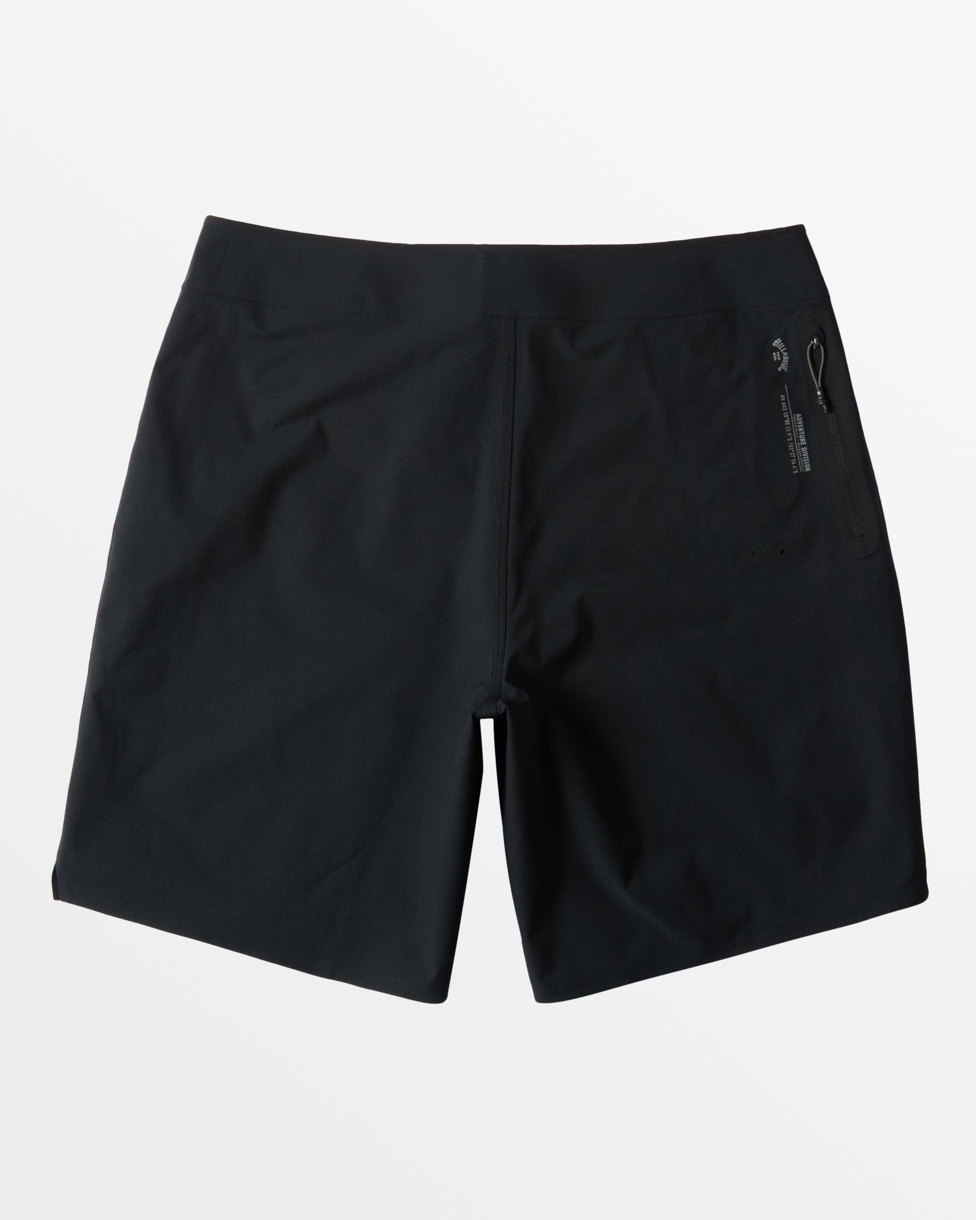 Boat Trip Pro Performance 18" Boardshorts - Black Male Product Image