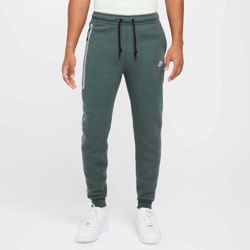 Nike Mens Tech Reflective Details Fleece Jogger Pants Product Image