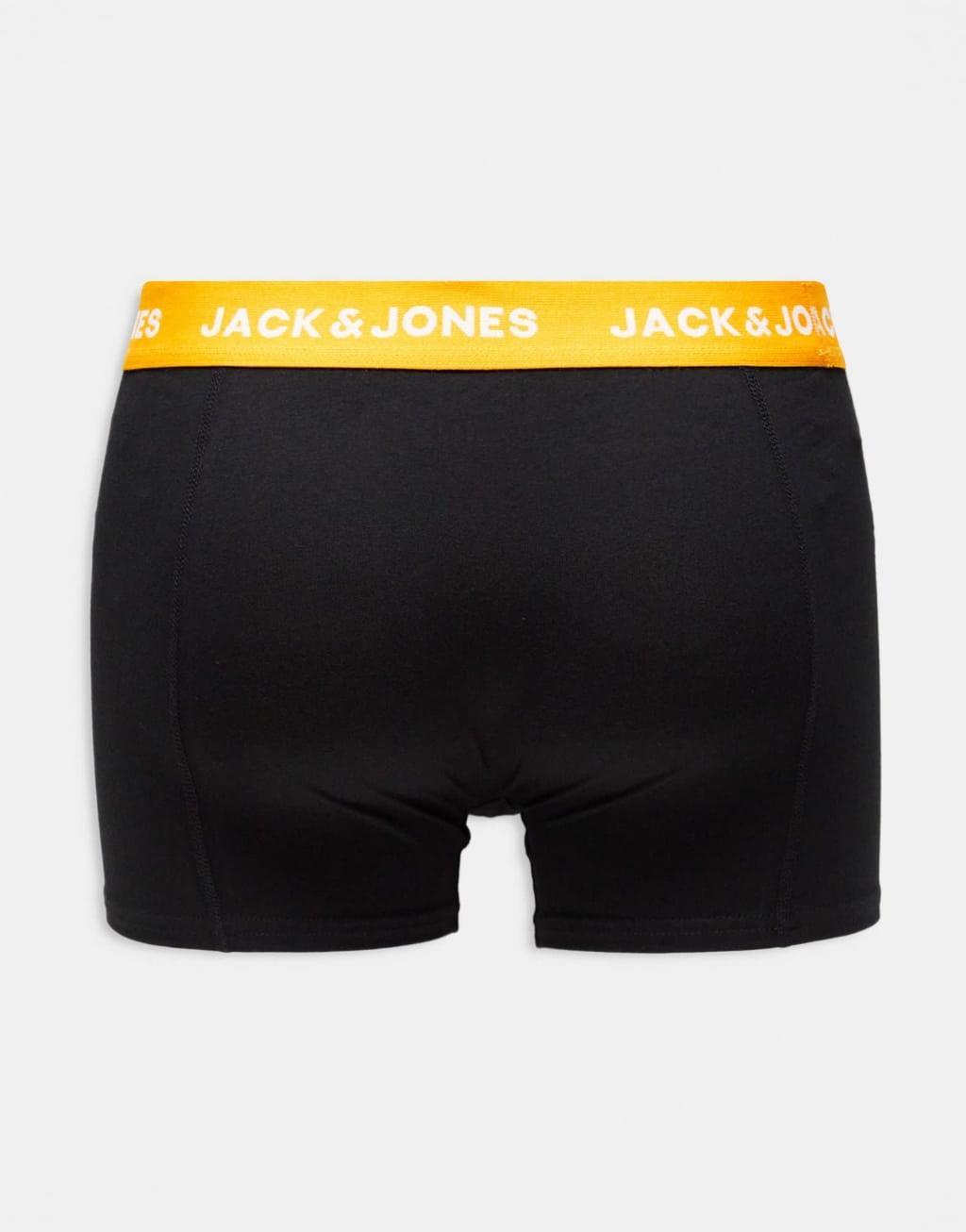 Jack & Jones 3 pack trunks with contrast waistband in black  Product Image