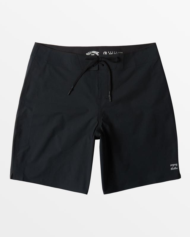 Boat Trip Pro Performance 18" Boardshorts - Black Male Product Image