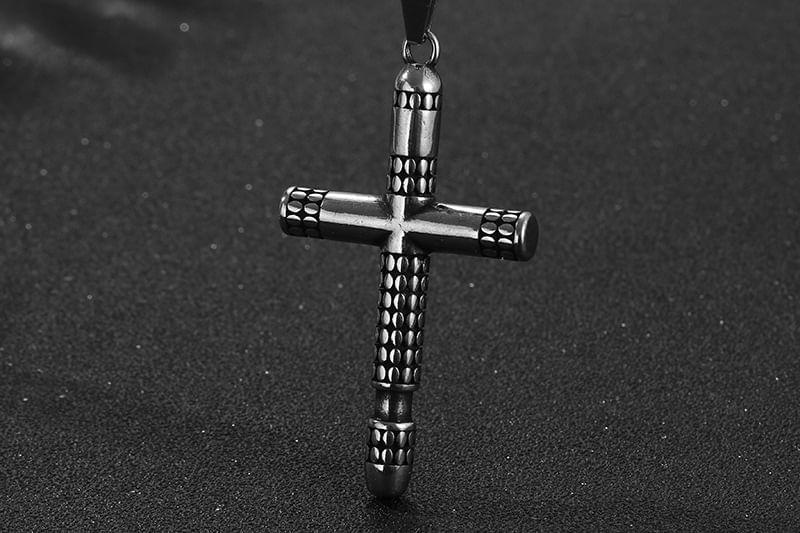 Cross Pendant Necklace Product Image