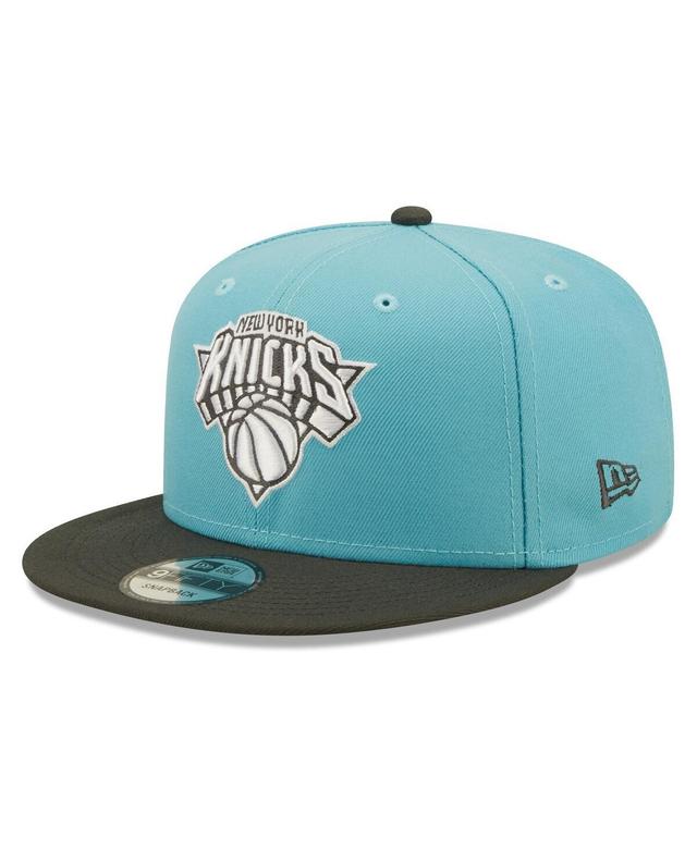 Mens New Era Turquoise New York Knicks Two-Tone 9FIFTY Snapback Hat - Turquoise Product Image