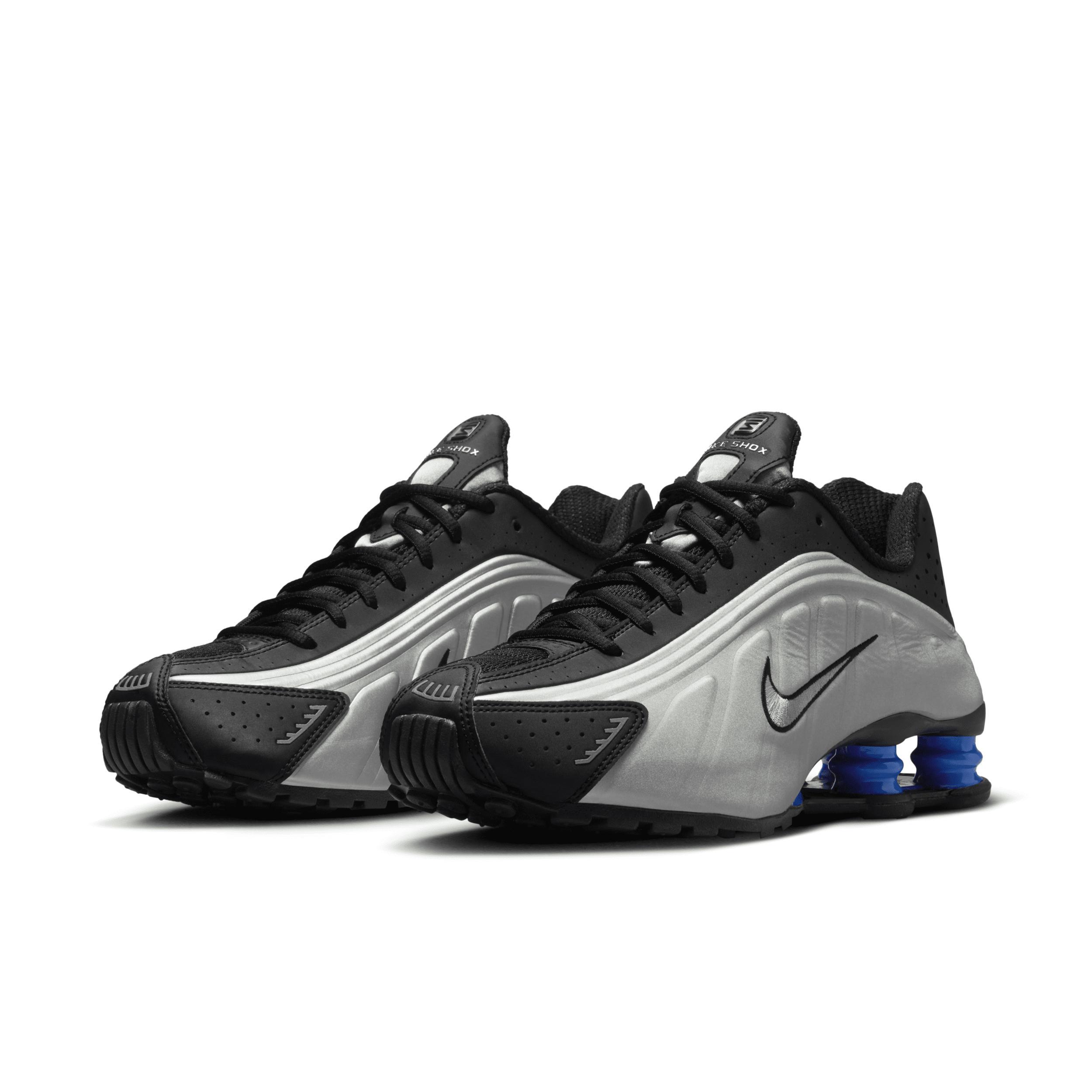 Nike Women's Shox R4 Shoes Product Image