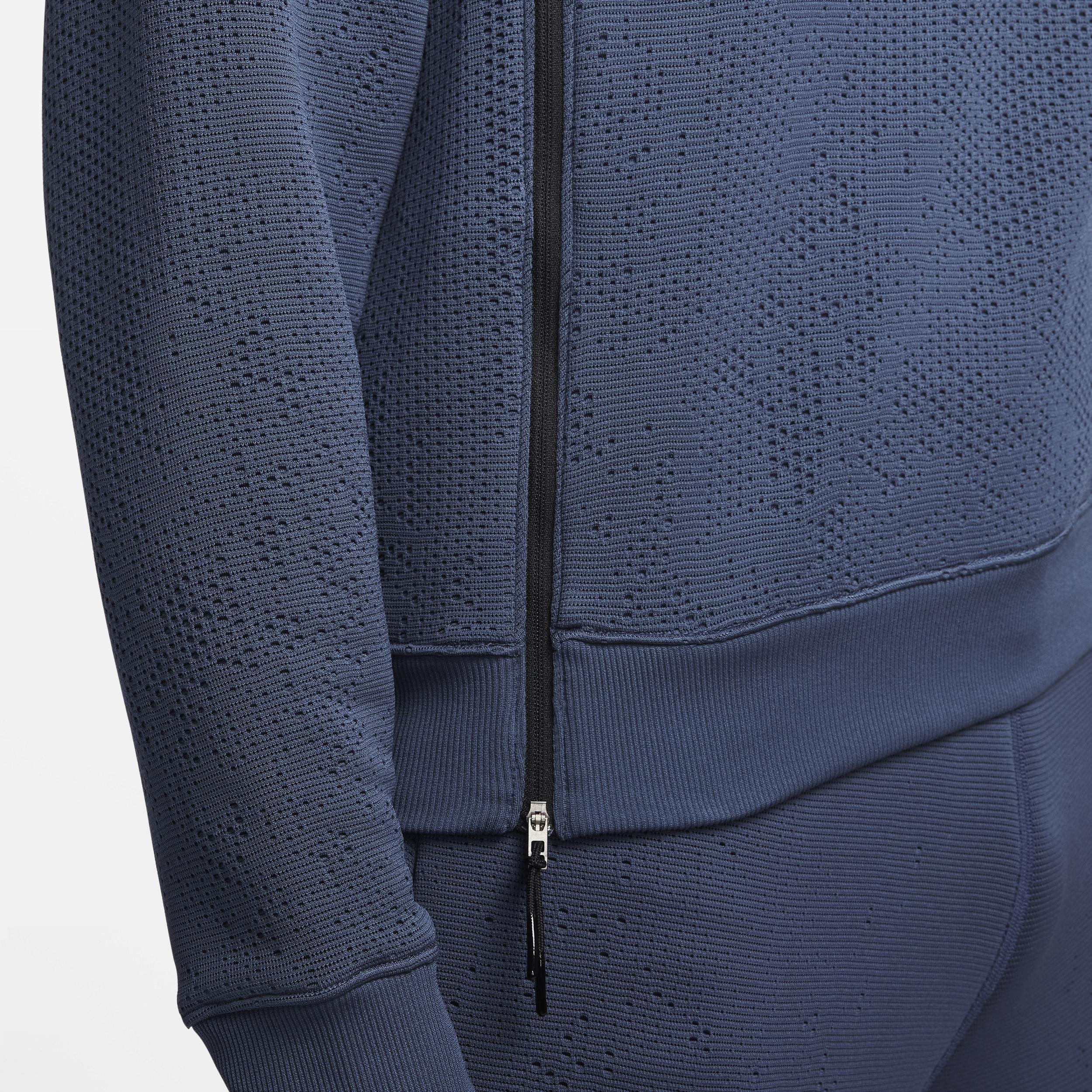 Nike Men's Therma-FIT ADV A.P.S. Hooded Versatile Top Product Image