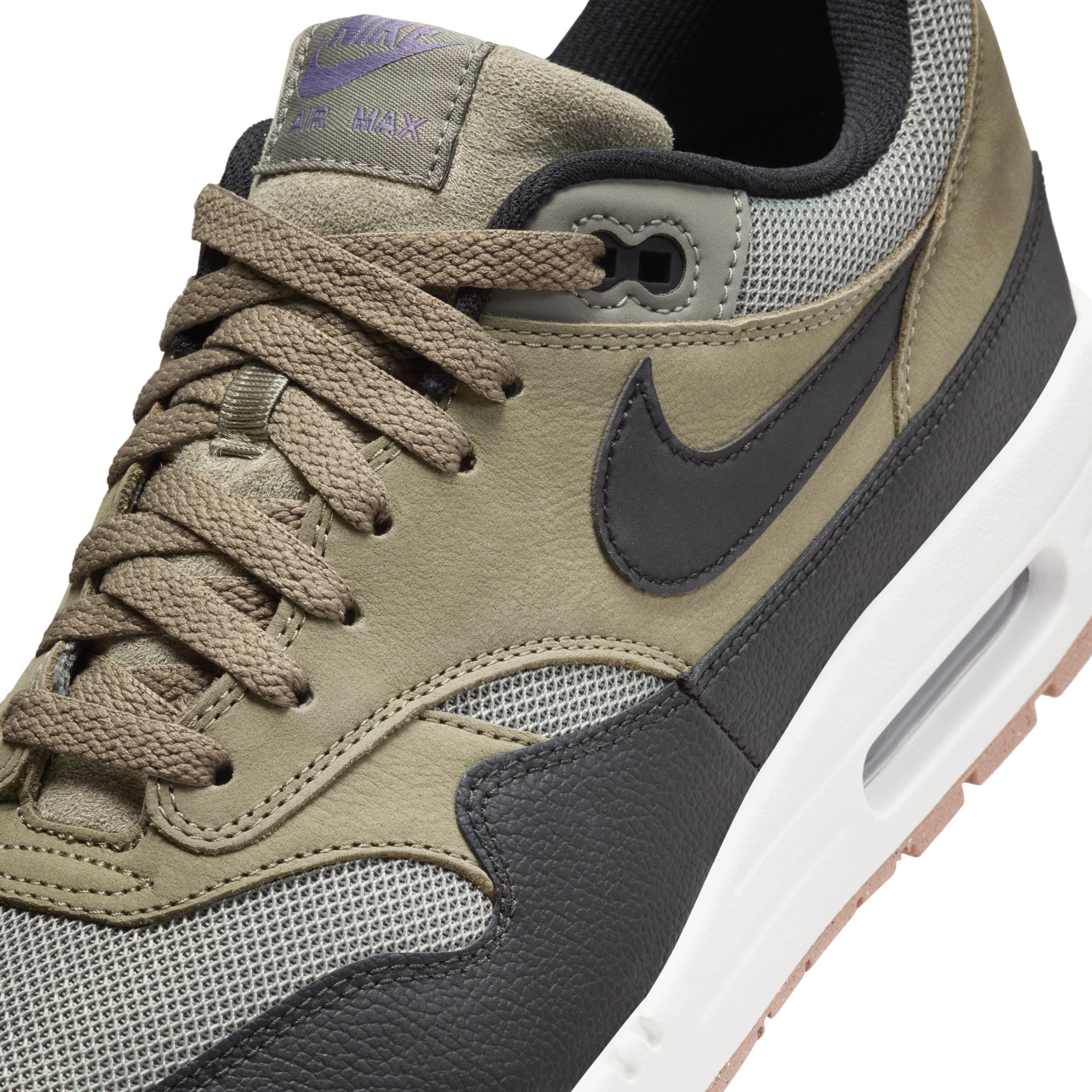 Nike Men's Air Max 1 SC Shoes Product Image