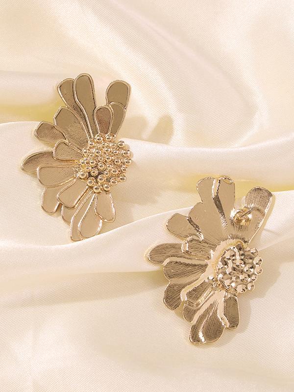 Vintage Alloy Flower Earrings Product Image