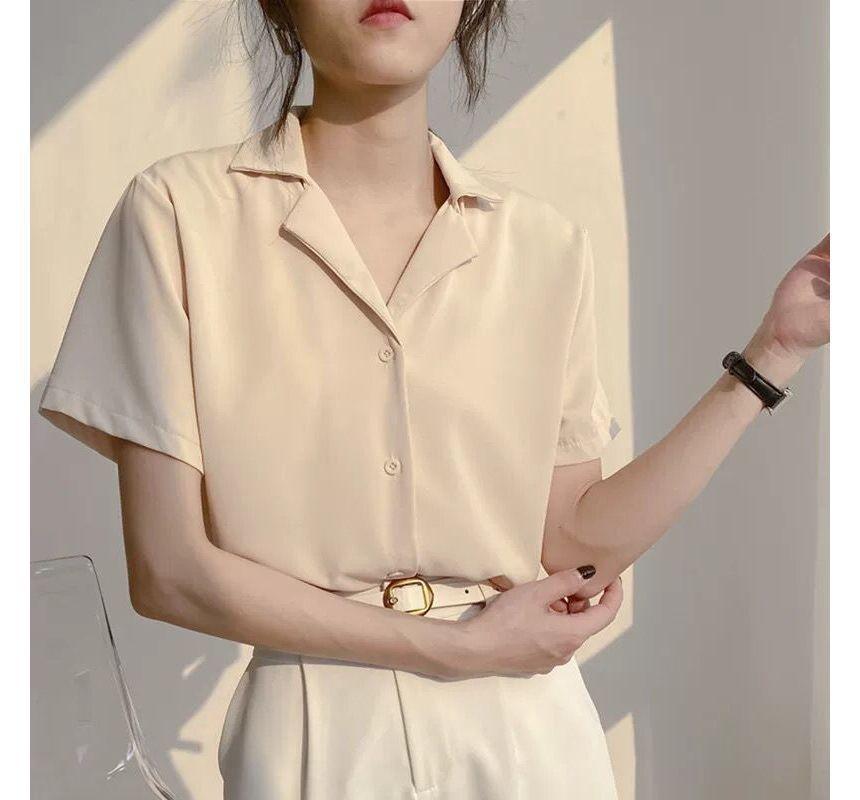 Short-Sleeve Plain Chiffon Blouse Product Image