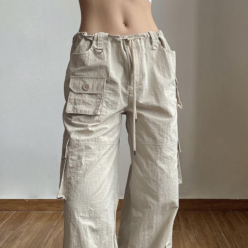 Low Rise Wide Leg Cargo Pants Product Image