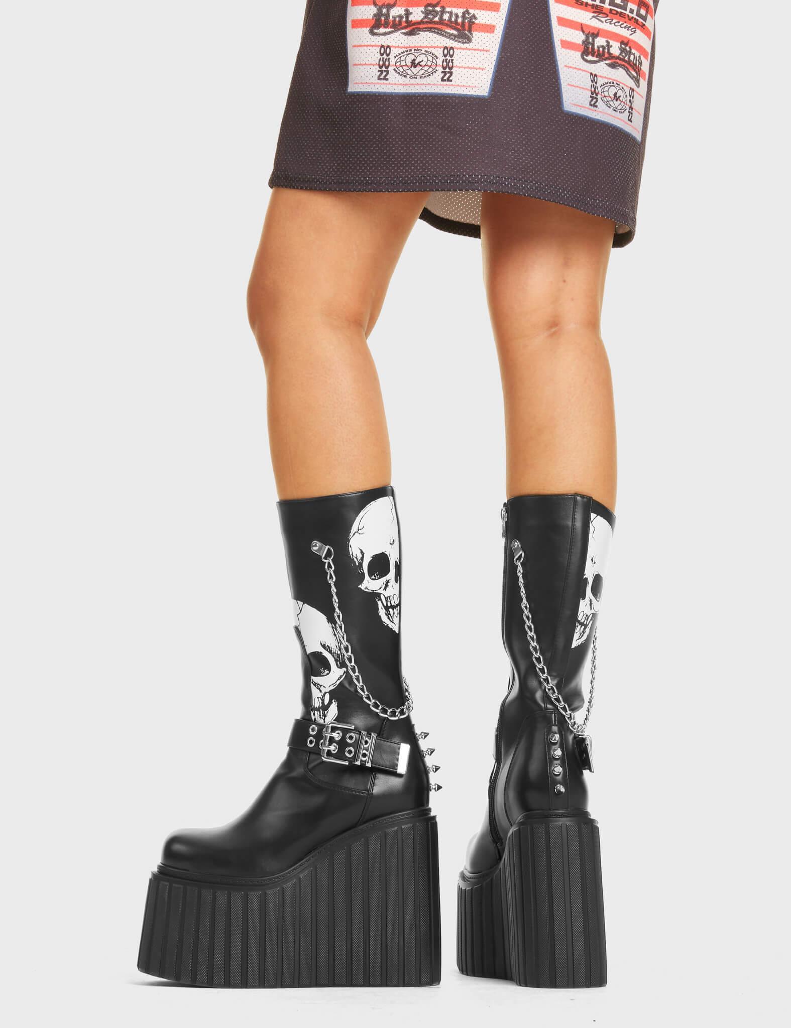 Shivering Chunky Platform Creeper Calf Boots Product Image