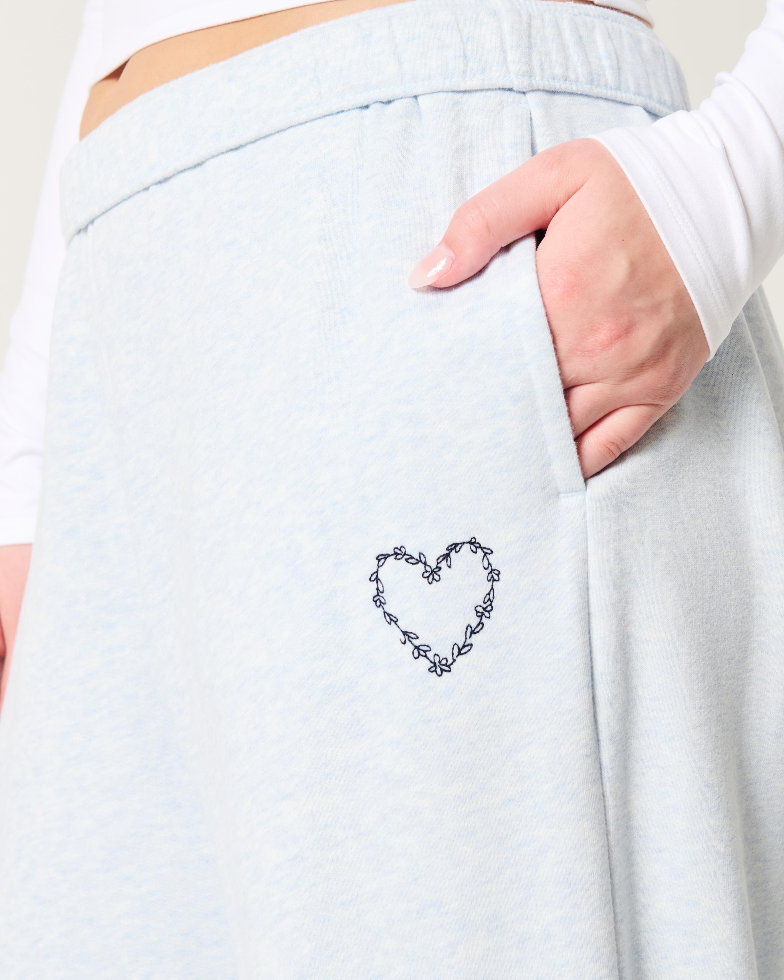 XOXO Graphic Wide-Leg Sweatpants Product Image