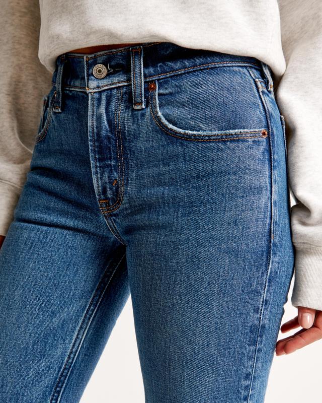 Mid Rise 90s Straight Jean Product Image