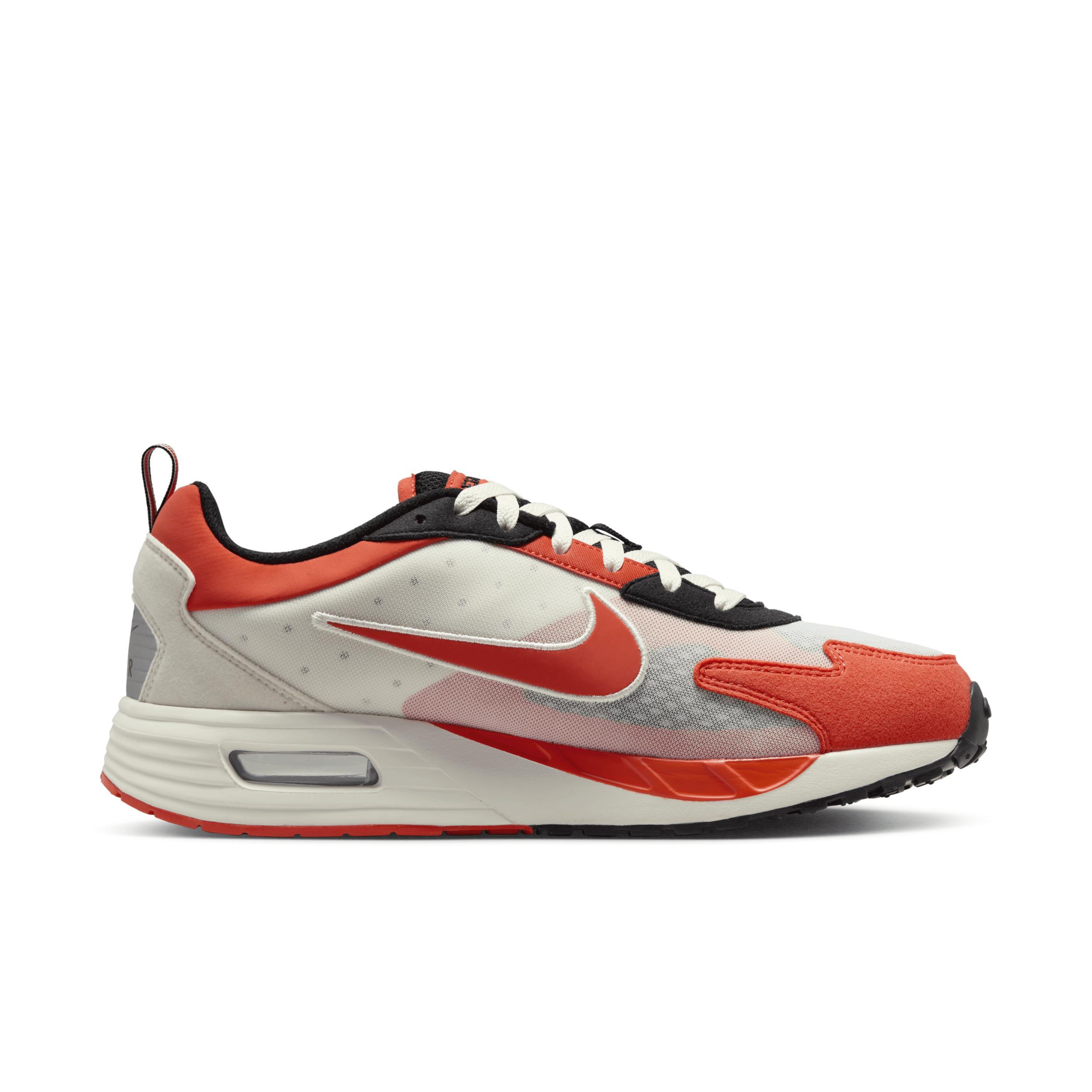 Oregon State Nike Men's Air Max Solo Shoes Product Image