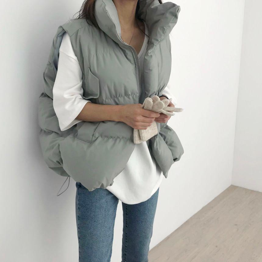 Plain Zip Puffer Vest Product Image