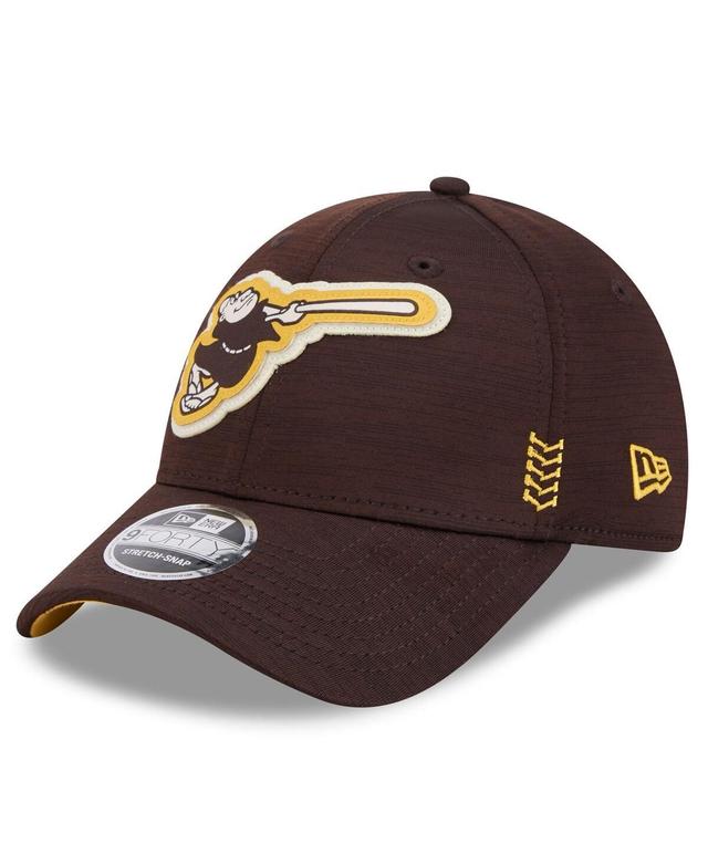 Mens New Era San Diego Padres 2024 Clubhouse 9FORTY Adjustable Hat Product Image